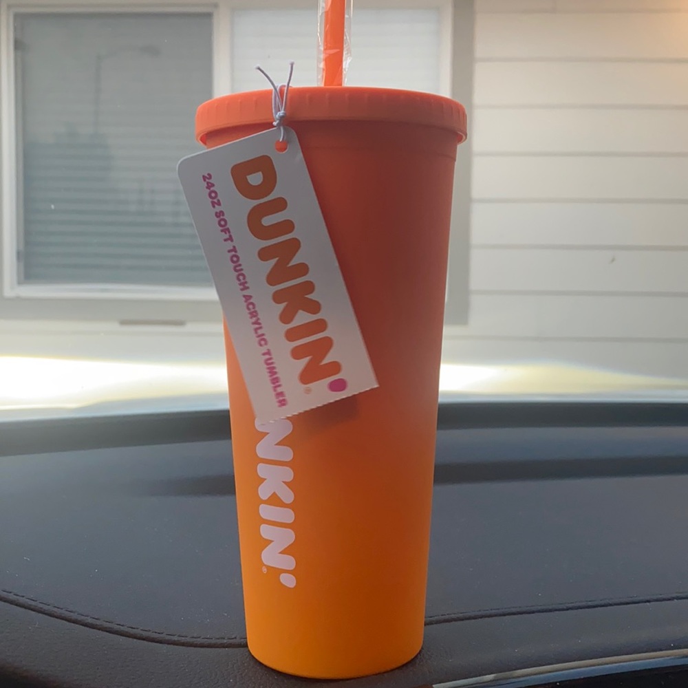 Dunkin’ Donuts tumbler